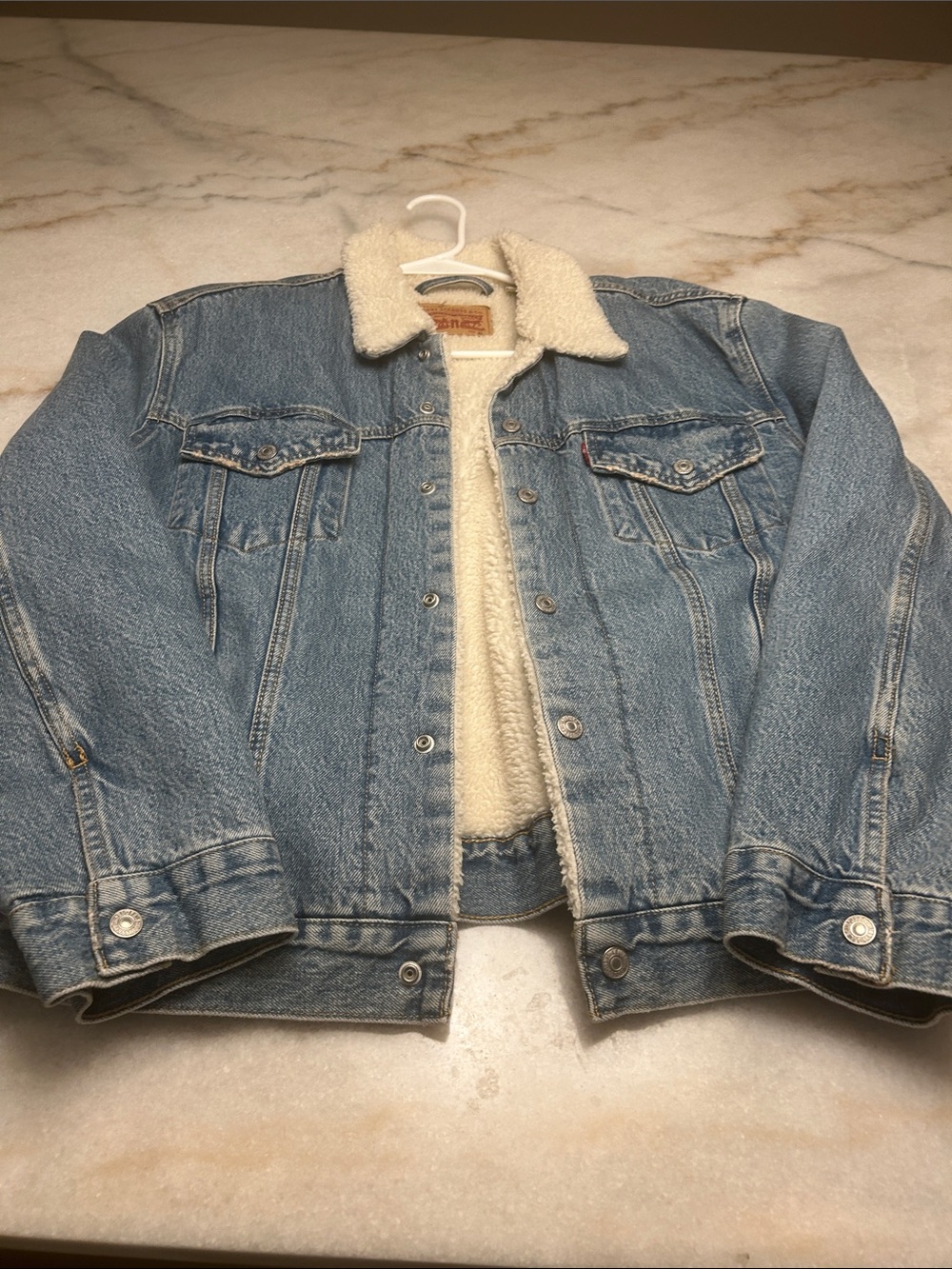 LEVI JEAN JACKET XL 90’s Sherpa Trucker jacket